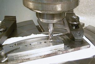 Machining the piece